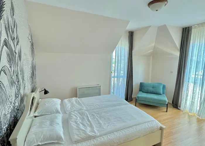 Golden Hermes דירה