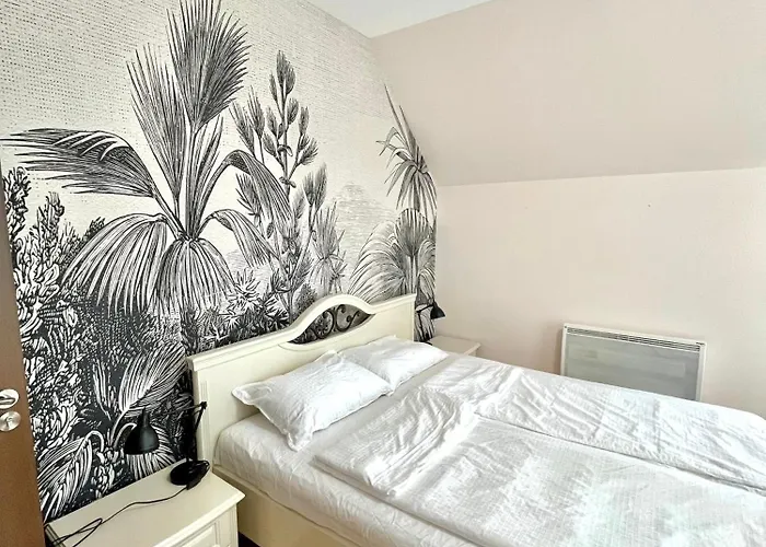 Апартамент Golden Hermes *