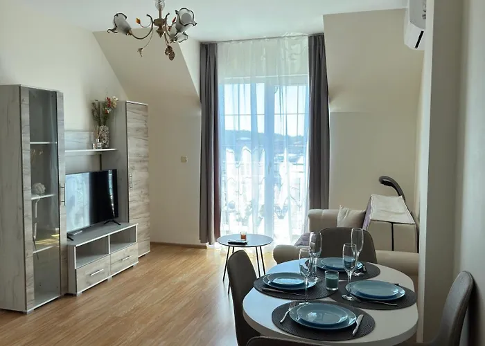 Апартамент Golden Hermes